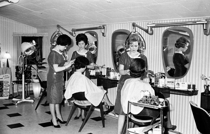 1940's Hair Salon